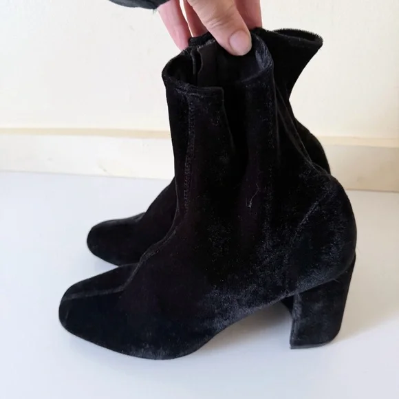 Jeffrey Campbell Cienega-Lo black velvet ankle sock boots Size 8 - Picture 3 of 9